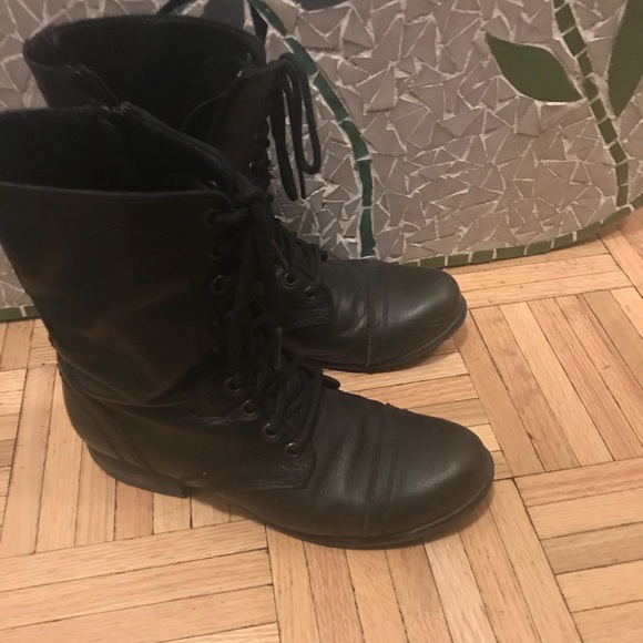 Good condition - Picture 2 of 4